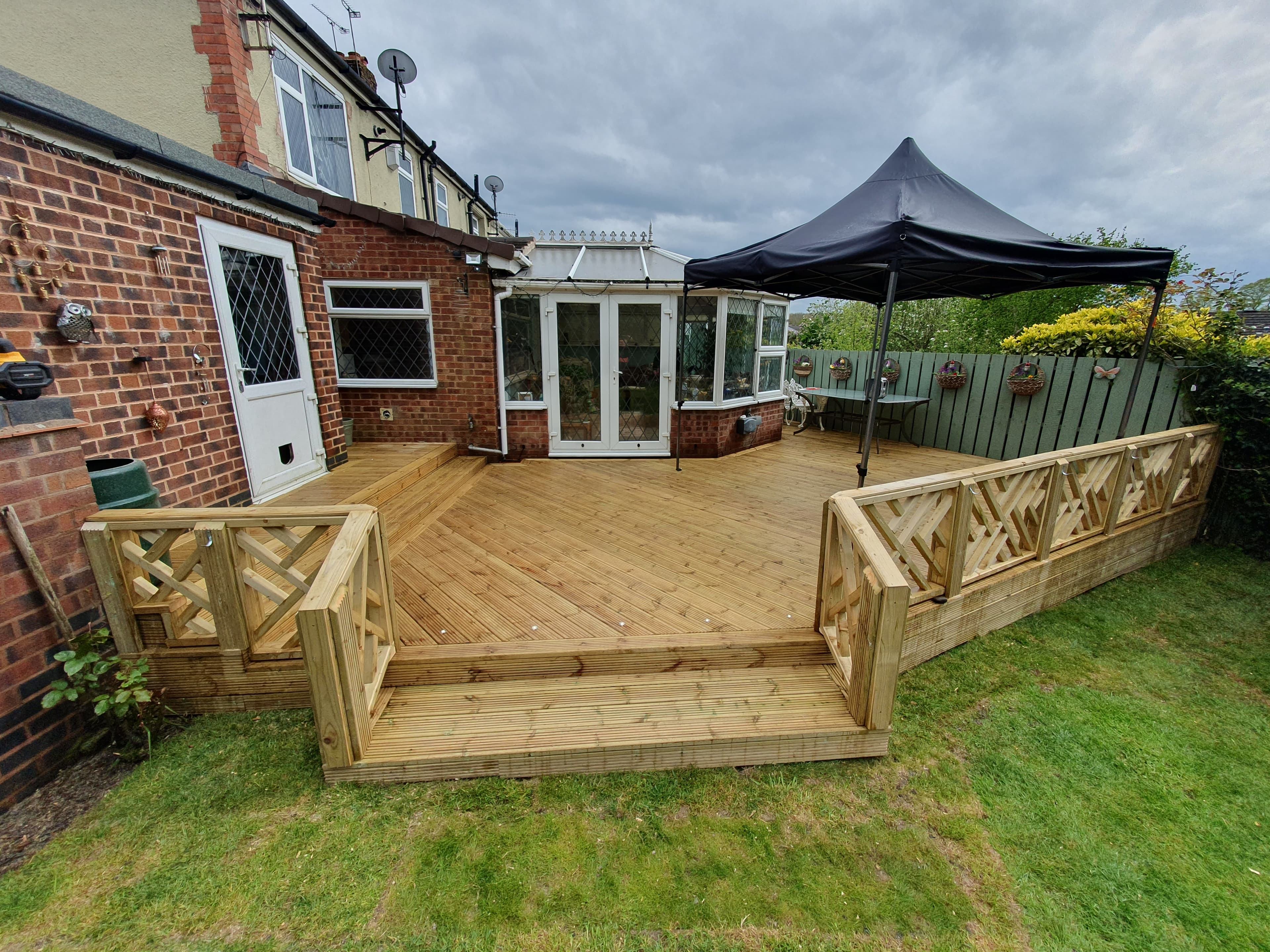 Hanworth Road Bespoke Decking gallery image 2