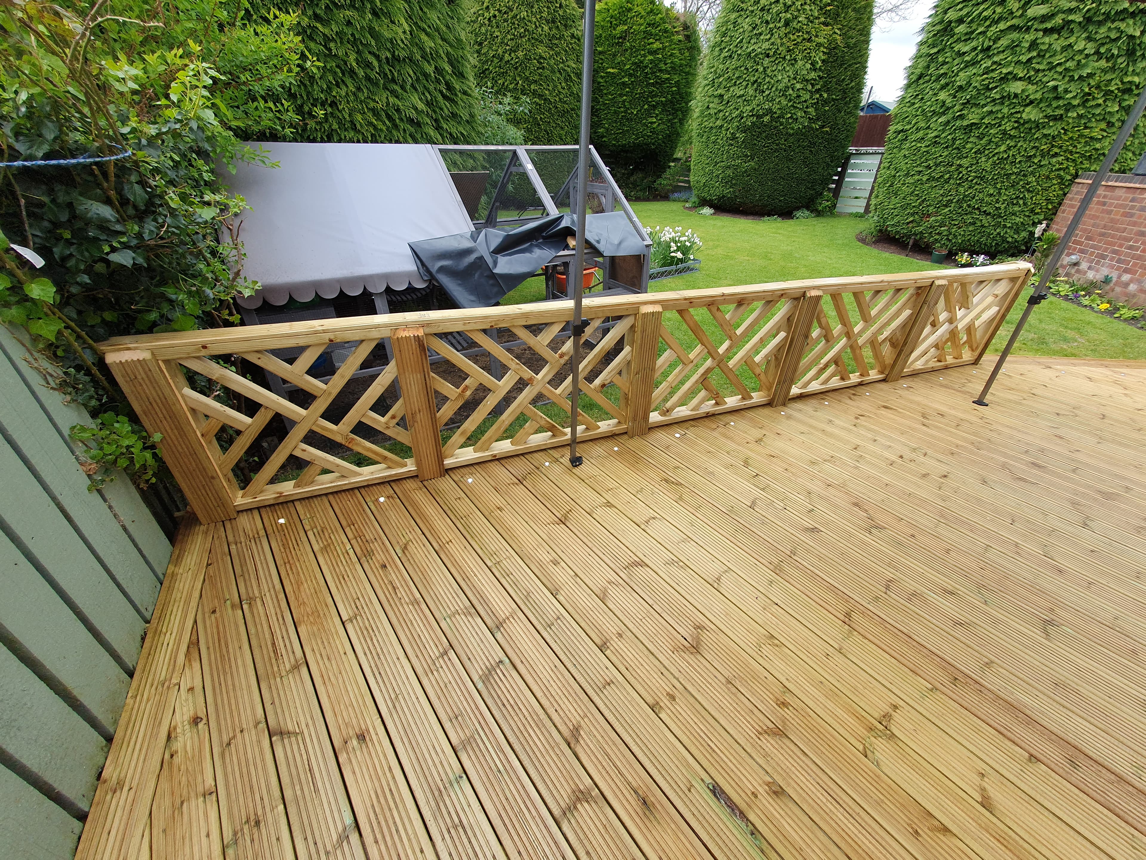 Hanworth Road Bespoke Decking gallery image 5