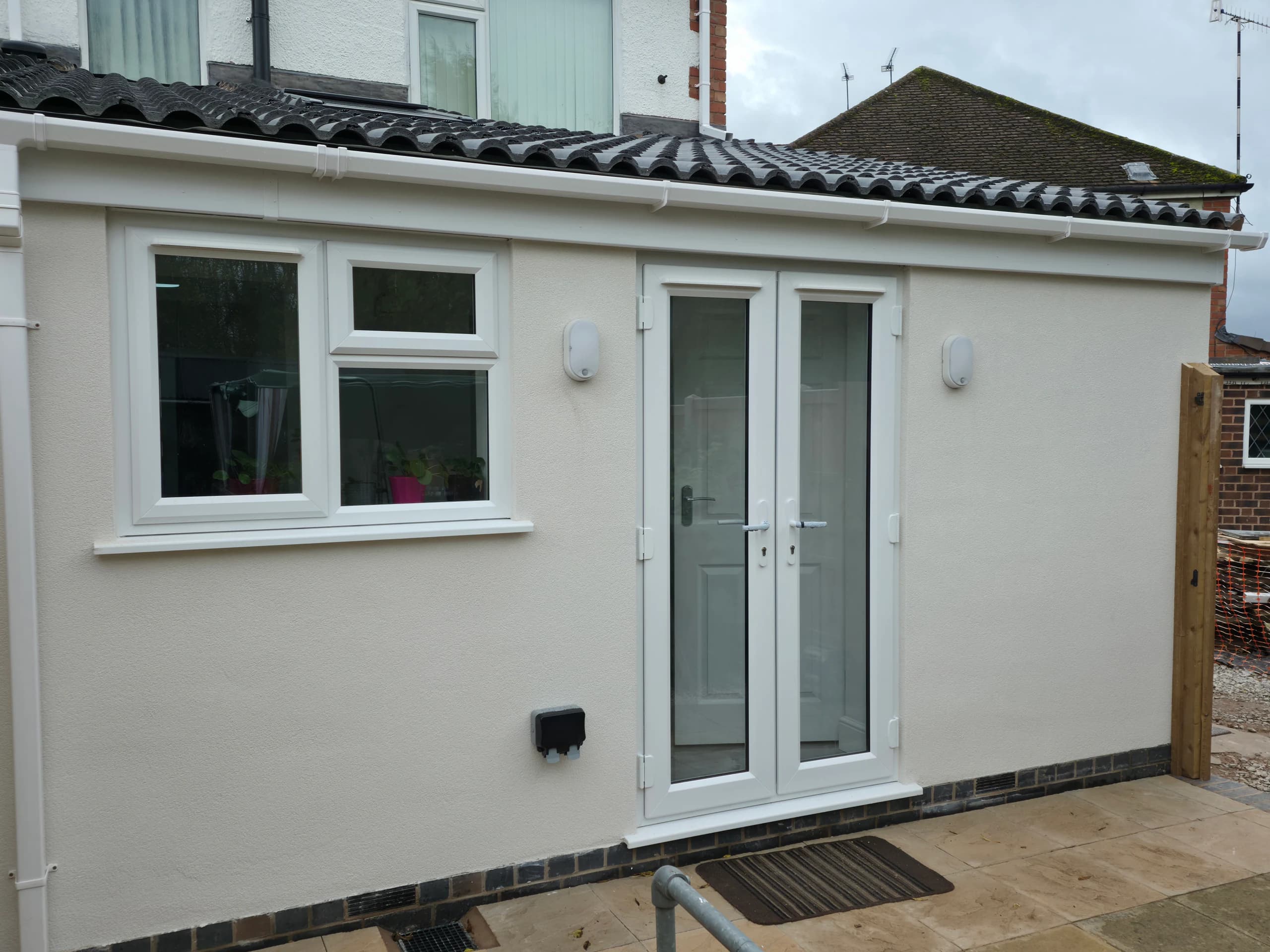 Hanworth Road Kitchen & Dining Extension gallery image 1
