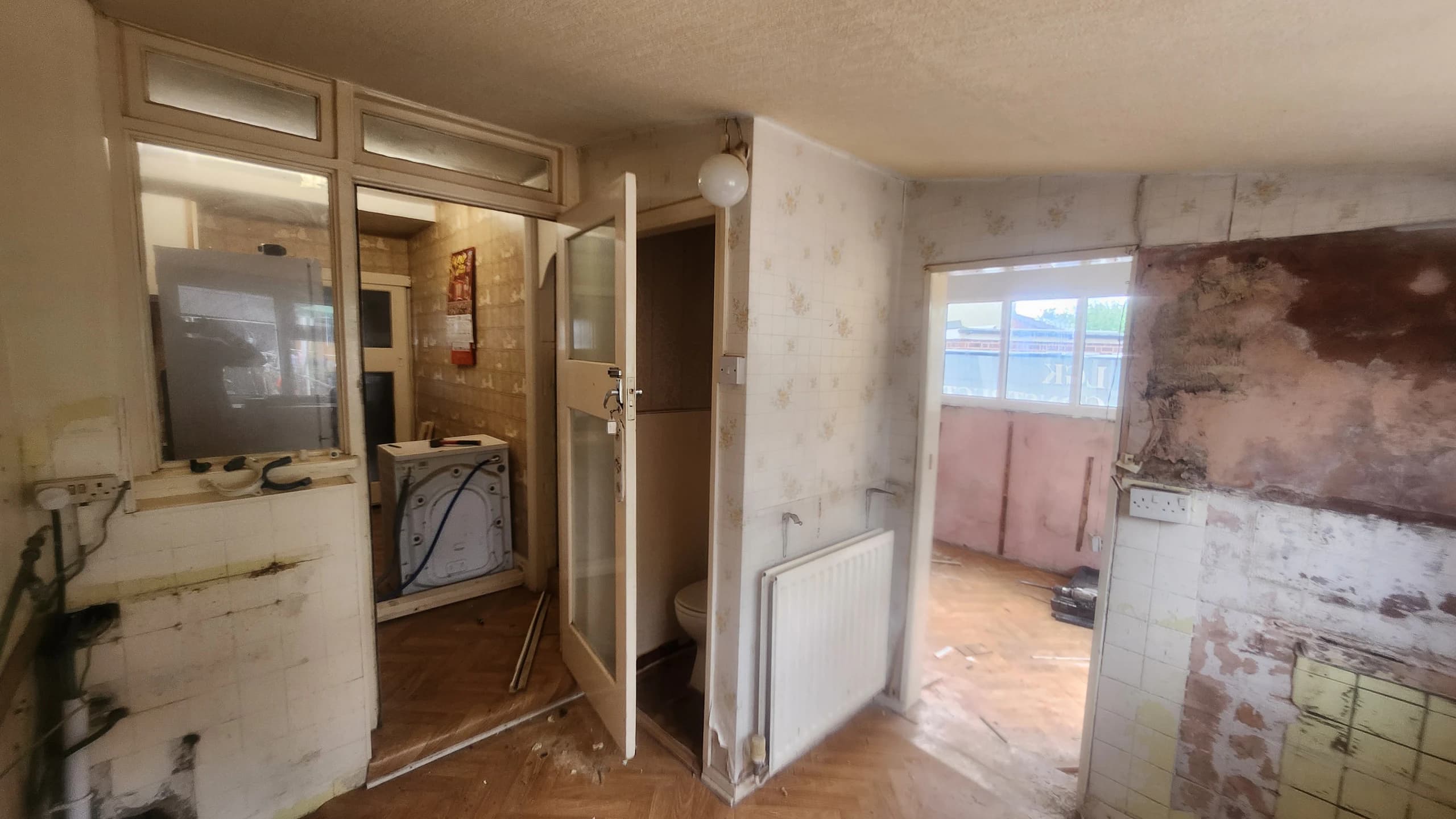 Hanworth Road Kitchen & Dining Extension gallery image 9