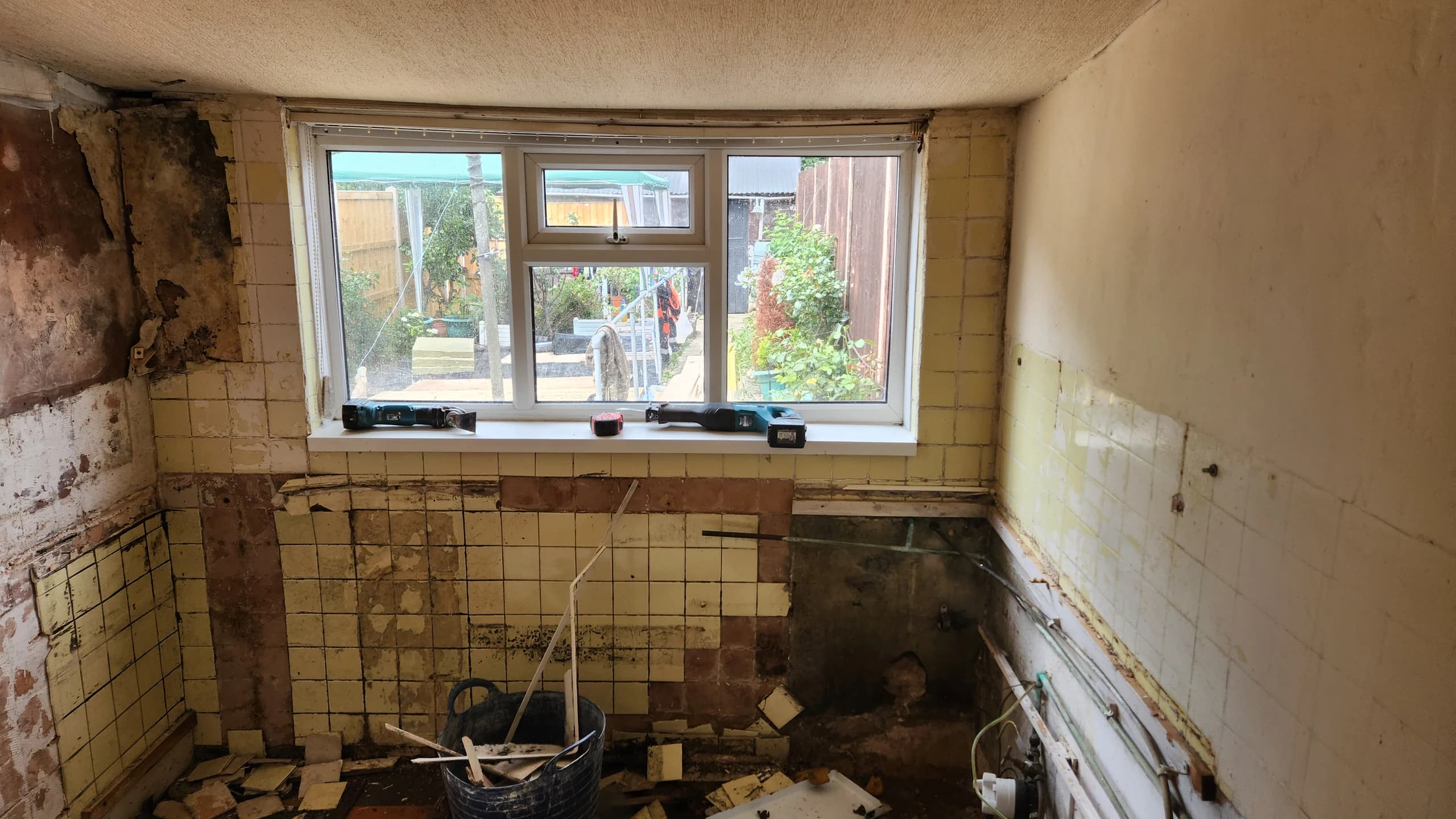 Hanworth Road Kitchen & Dining Extension gallery image 10
