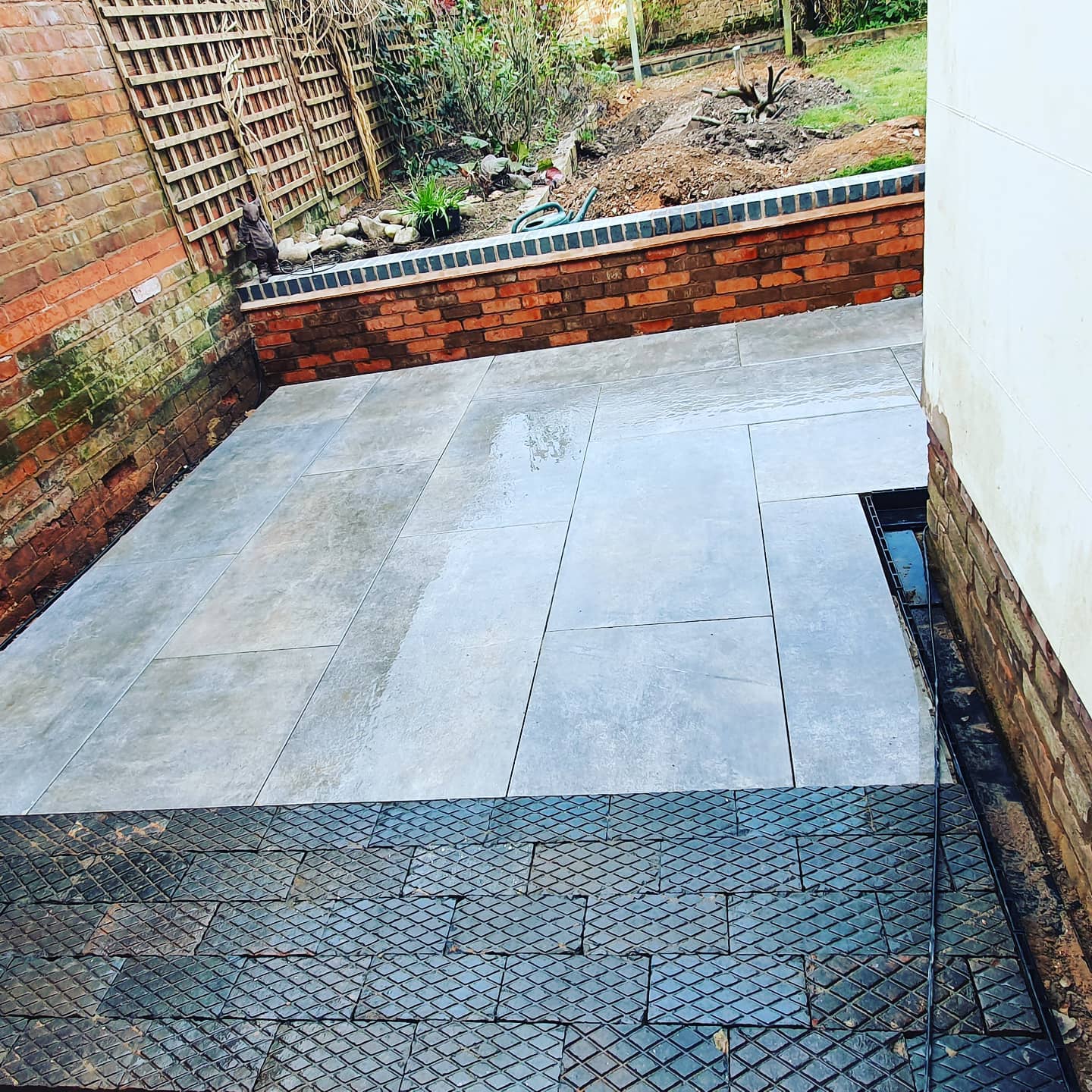 Leamington Spa Landscaping & Garage Rebuild gallery image 8