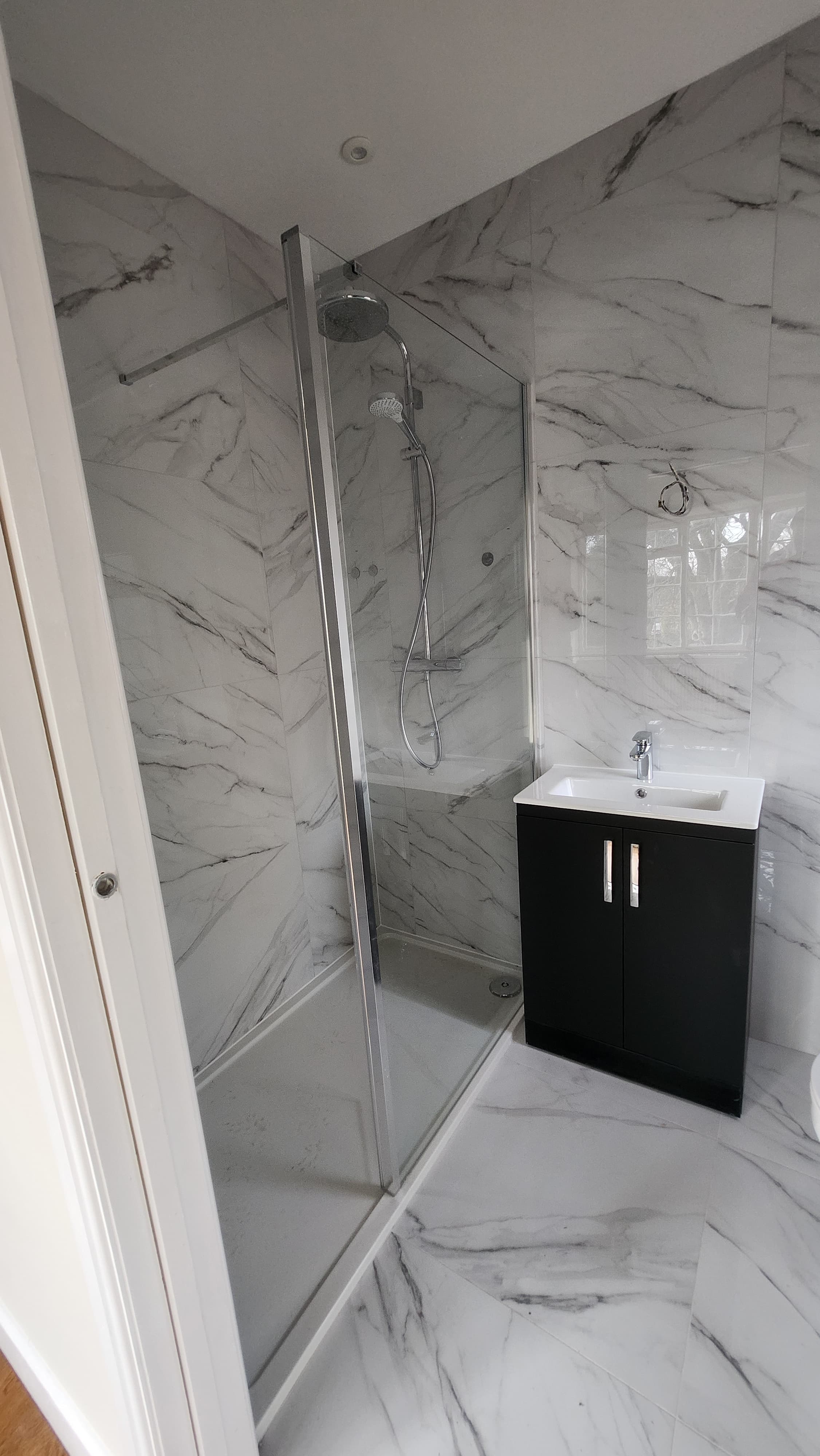 Northumberland Road Bedroom & Bathroom Refurbishment gallery image 4