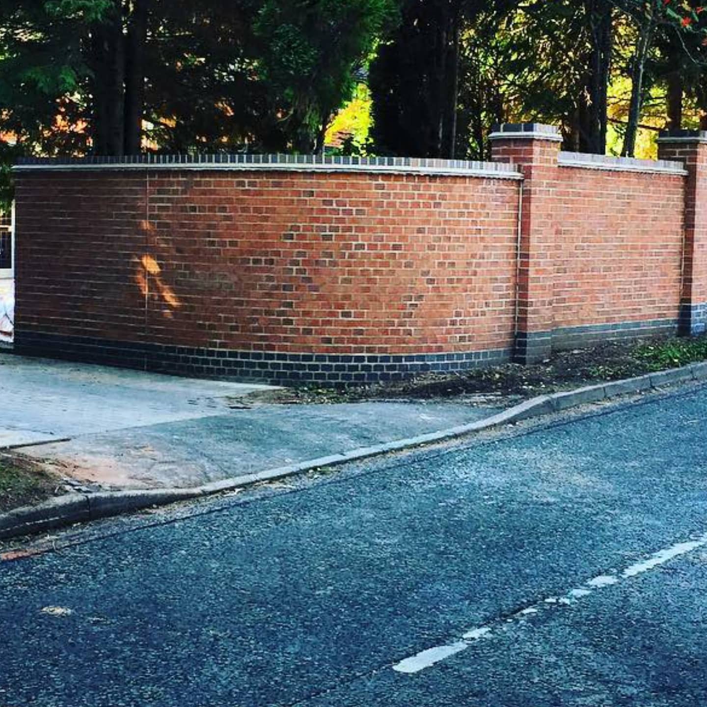 Completed curved garden wall in Solihull